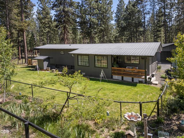 14773 N North Sugar Pine Way, La Pine, OR 97739
