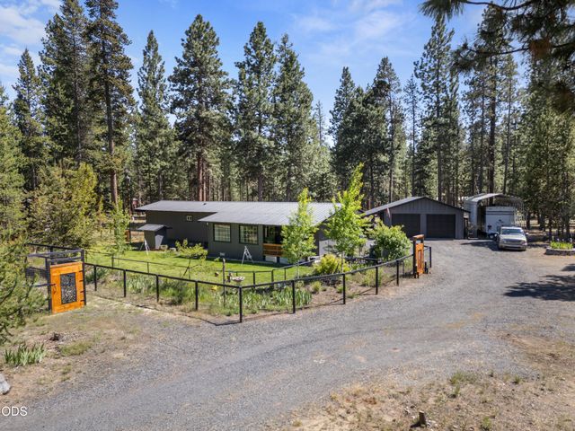 14773 N North Sugar Pine Way, La Pine, OR 97739