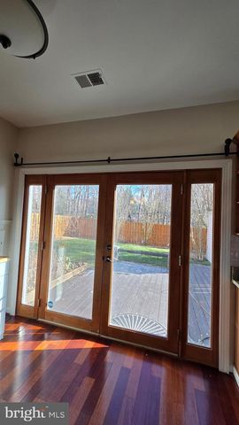 7114 WESTFIELD CT, Alexandria, VA 22306