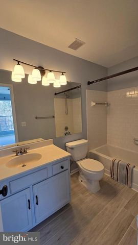 7114 WESTFIELD CT, Alexandria, VA 22306