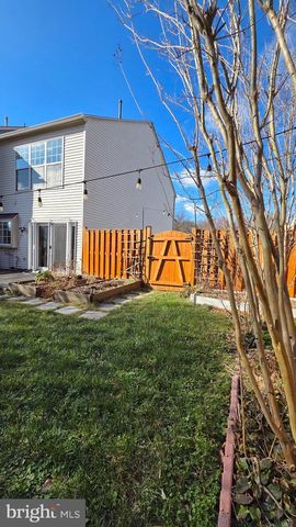 7114 WESTFIELD CT, Alexandria, VA 22306