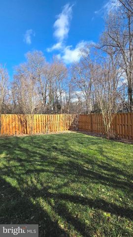 7114 WESTFIELD CT, Alexandria, VA 22306