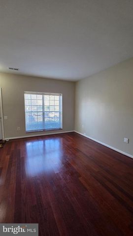 7114 WESTFIELD CT, Alexandria, VA 22306