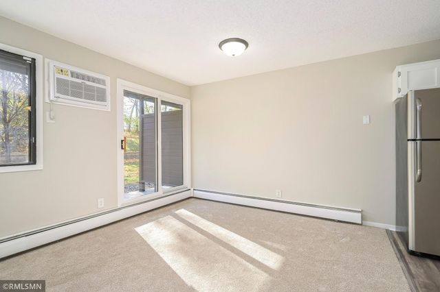 7501 W 101st Street 112, Bloomington, MN 55438