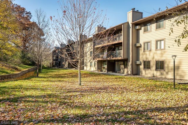 7501 W 101st Street 112, Bloomington, MN 55438