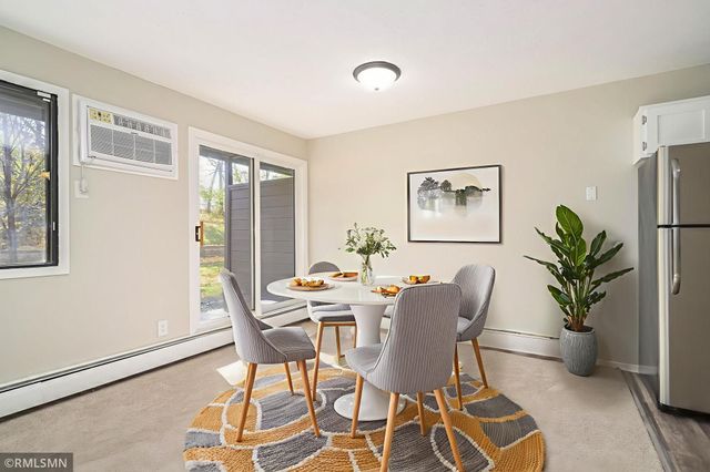 7501 W 101st Street 112, Bloomington, MN 55438