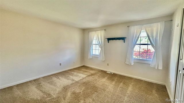43095 Whisper Court, Northville, MI 48168