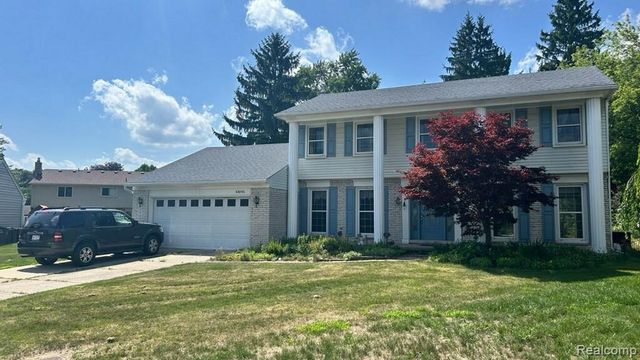 43095 Whisper Court, Northville, MI 48168