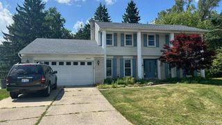 43095 Whisper Court, Northville, MI 48168