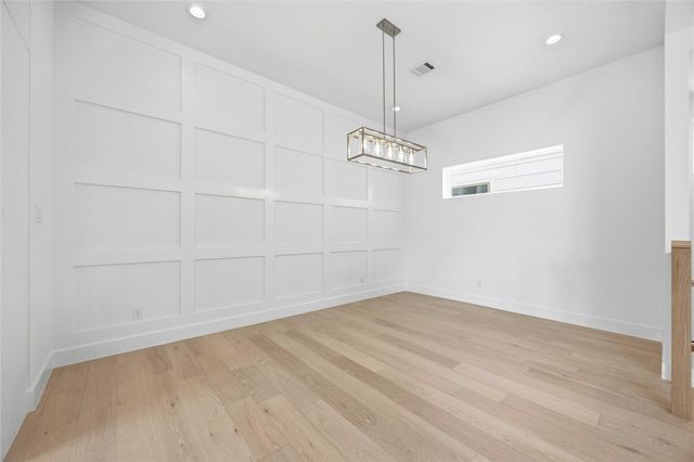 1110 Peden Street B, Houston, TX 77006