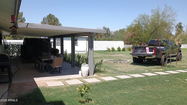 4410 W BANFF Lane, Glendale, AZ 85306