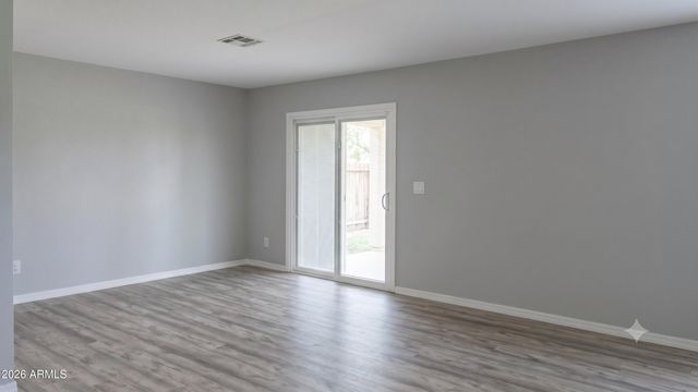 4410 W BANFF Lane, Glendale, AZ 85306