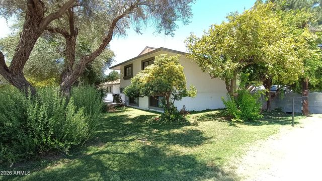 4410 W BANFF Lane, Glendale, AZ 85306