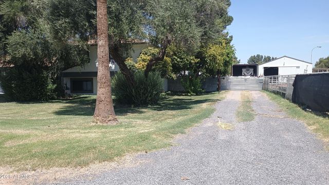 4410 W BANFF Lane, Glendale, AZ 85306