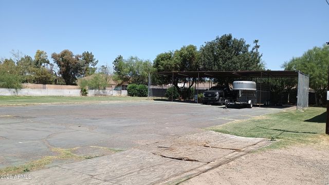 4410 W BANFF Lane, Glendale, AZ 85306