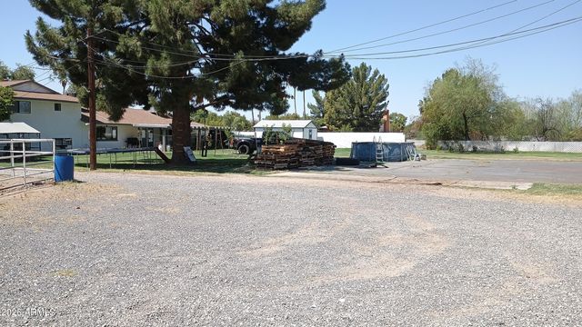4410 W BANFF Lane, Glendale, AZ 85306