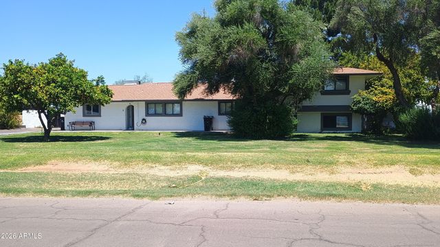 4410 W BANFF Lane, Glendale, AZ 85306