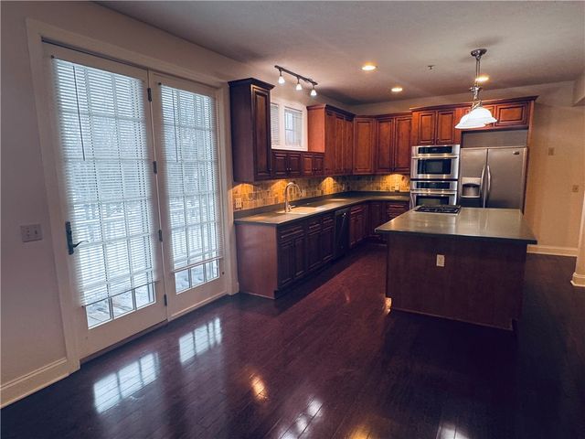 98 South Union Street, Rochester, NY 14607