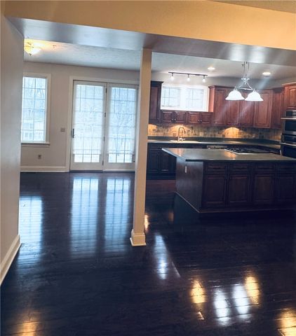 98 South Union Street, Rochester, NY 14607