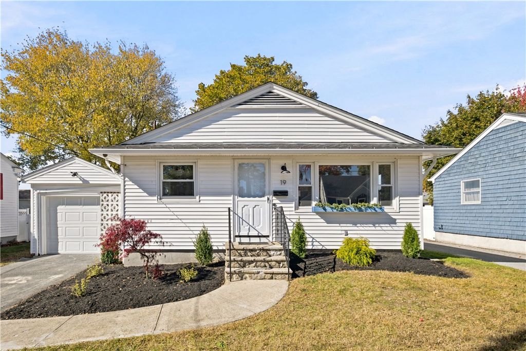 19 Cherry Street, North Providence, RI 02911