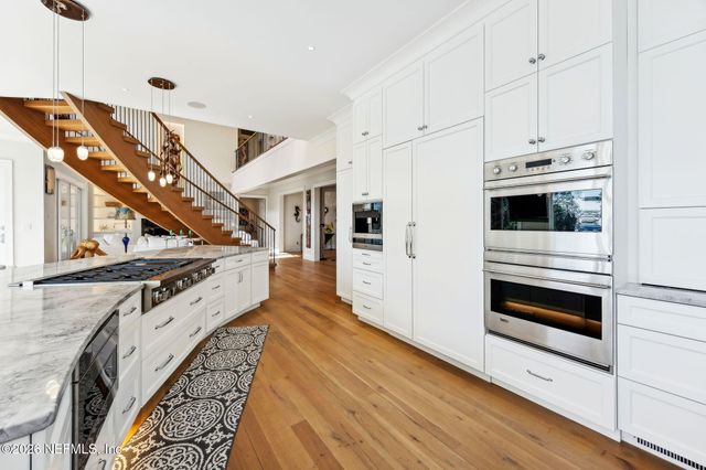 135 LONG POINT Drive, Fernandina Beach, FL 32034