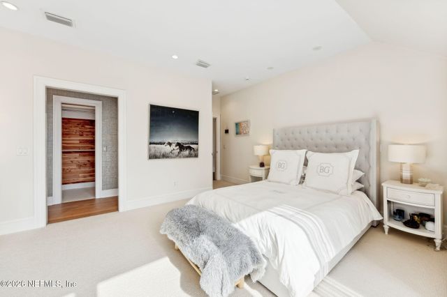 135 LONG POINT Drive, Fernandina Beach, FL 32034