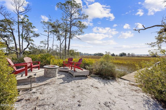 135 LONG POINT Drive, Fernandina Beach, FL 32034
