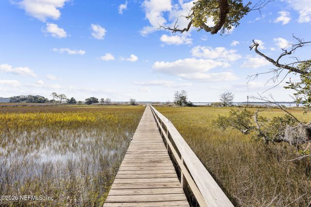 135 LONG POINT Drive, Fernandina Beach, FL 32034