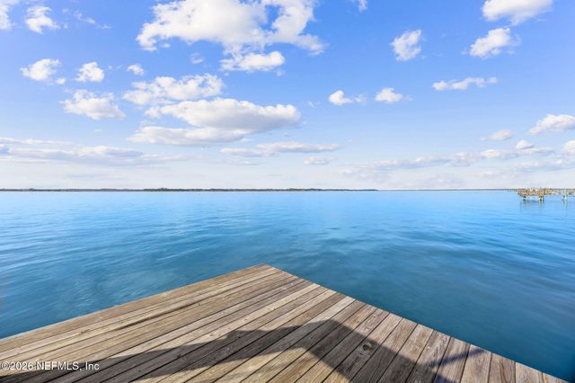 135 LONG POINT Drive, Fernandina Beach, FL 32034