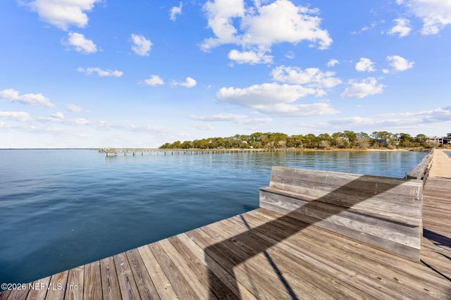 135 LONG POINT Drive, Fernandina Beach, FL 32034