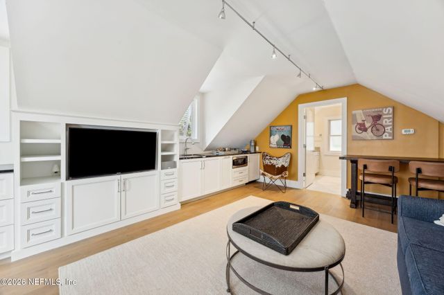 135 LONG POINT Drive, Fernandina Beach, FL 32034