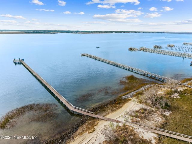 135 LONG POINT Drive, Fernandina Beach, FL 32034