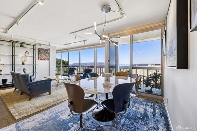 2200 Sacramento Street 1005, San Francisco, CA 94115