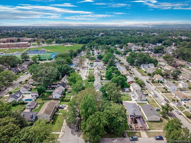 362 Langdon Boulevard, Rockville Centre, NY 11570