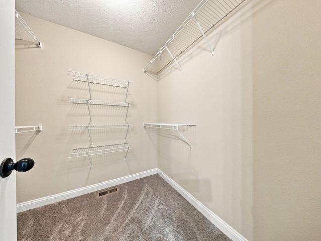 405 E Whitethorn Drive, Republic, MO 65738