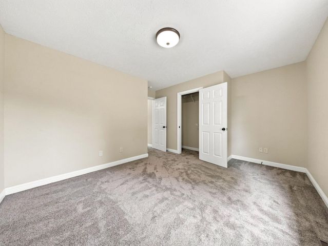 405 E Whitethorn Drive, Republic, MO 65738