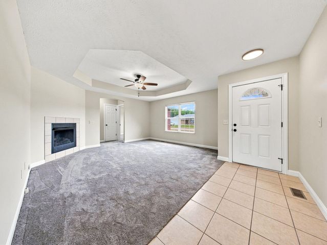 405 E Whitethorn Drive, Republic, MO 65738