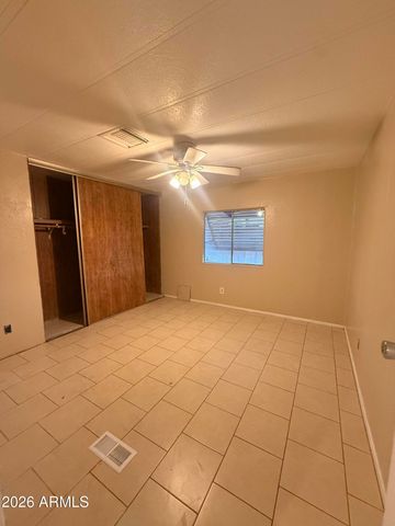 5745 W MARYLAND Avenue 52, Glendale, AZ 85301