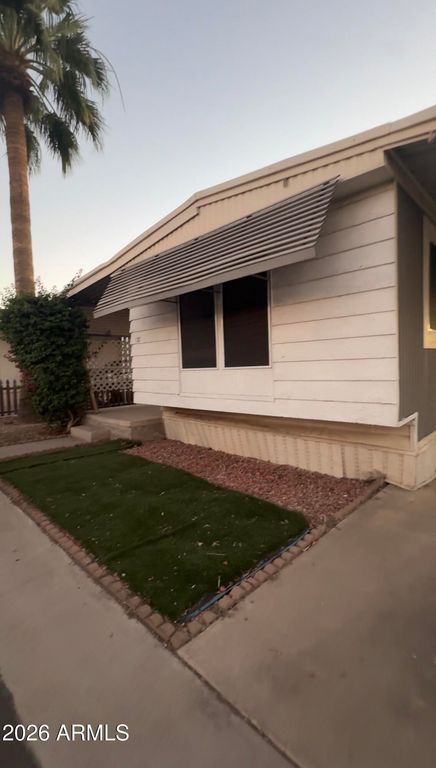 5745 W MARYLAND Avenue 52, Glendale, AZ 85301