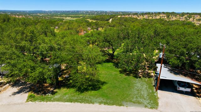 708 ROYAL OAK DR, Canyon Lake, TX 78133