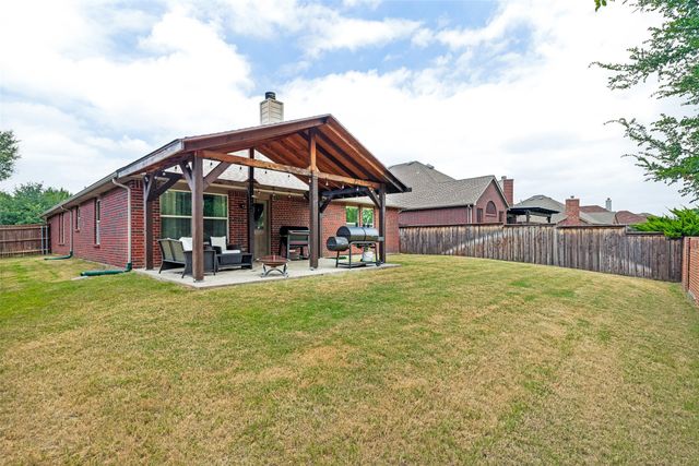 2500 Navasota Drive, Little Elm, TX 75068