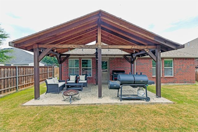 2500 Navasota Drive, Little Elm, TX 75068