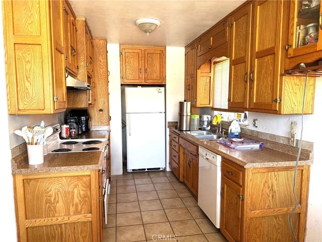 1700 Sunrise Rd., Barstow, CA 92311
