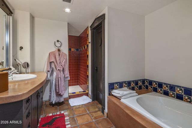 39449 N 105TH Street, Scottsdale, AZ 85262