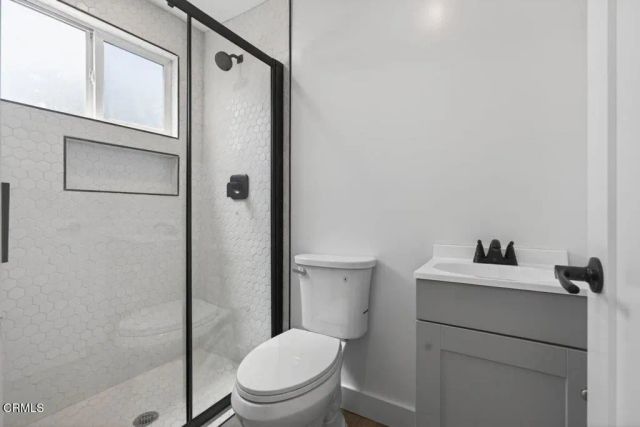 3737 Paloma Drive, Ventura, CA 93003