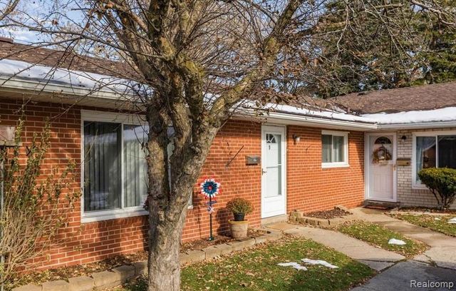 308 N Rochester Road, Clawson, MI 48017