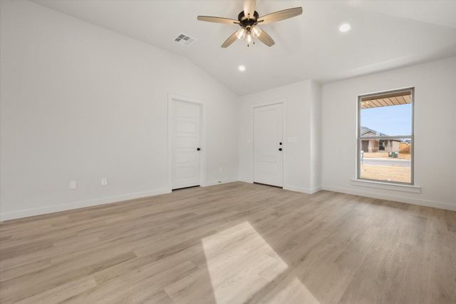 13828 Gary Avenue, Lubbock, TX 79423