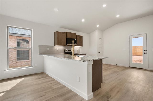 13828 Gary Avenue, Lubbock, TX 79423