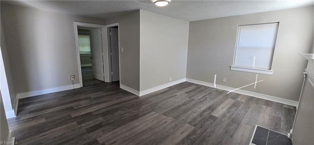 2912 Woodleigh Street 3, Winston-salem, NC 27127