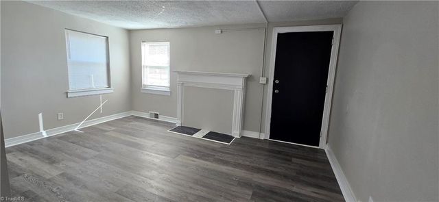 2912 Woodleigh Street 3, Winston-salem, NC 27127